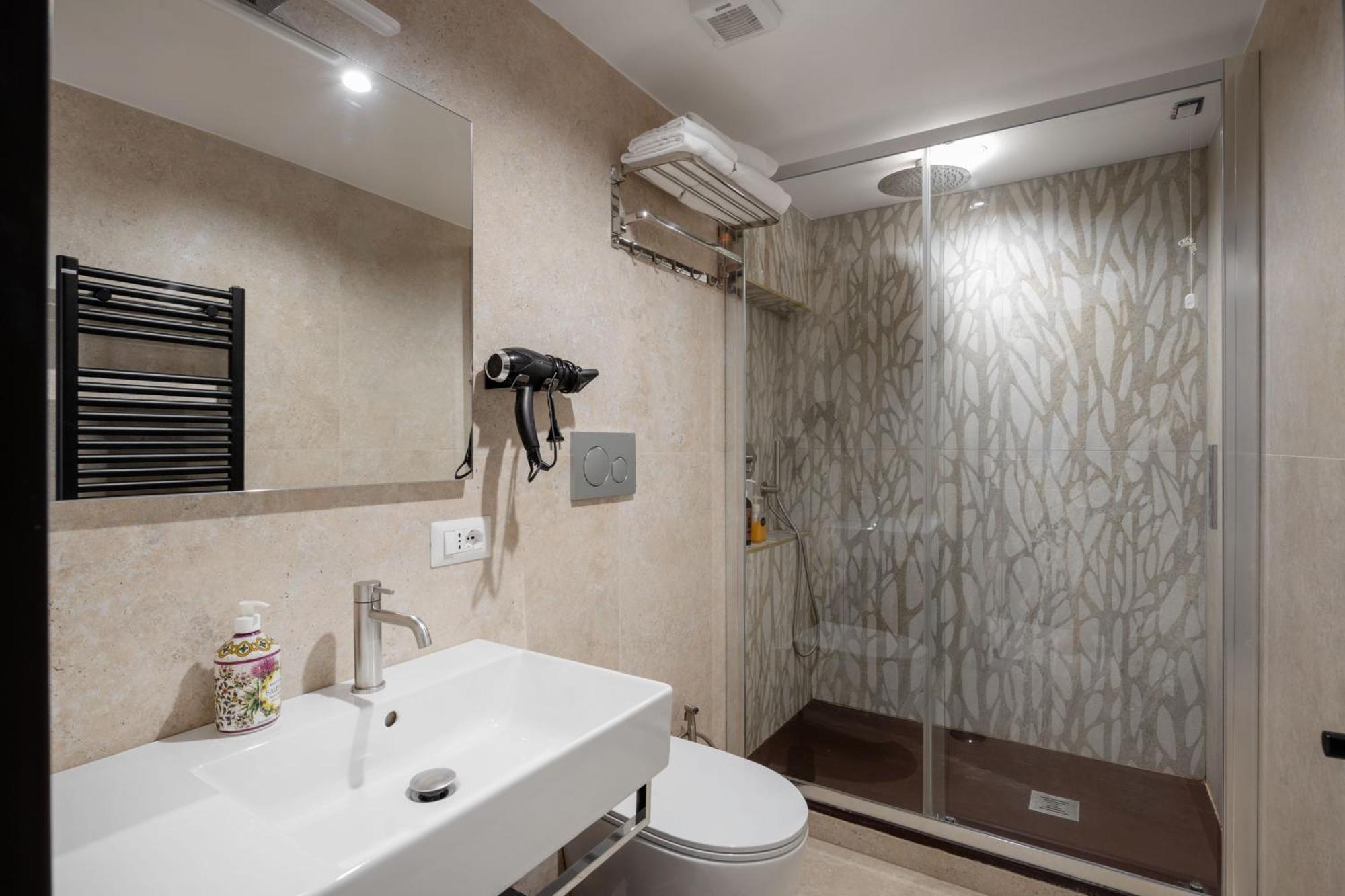 Joyful 148 Luxury Guest House Powered By Joyful Termini Boutique Guest House Rome Exterior photo